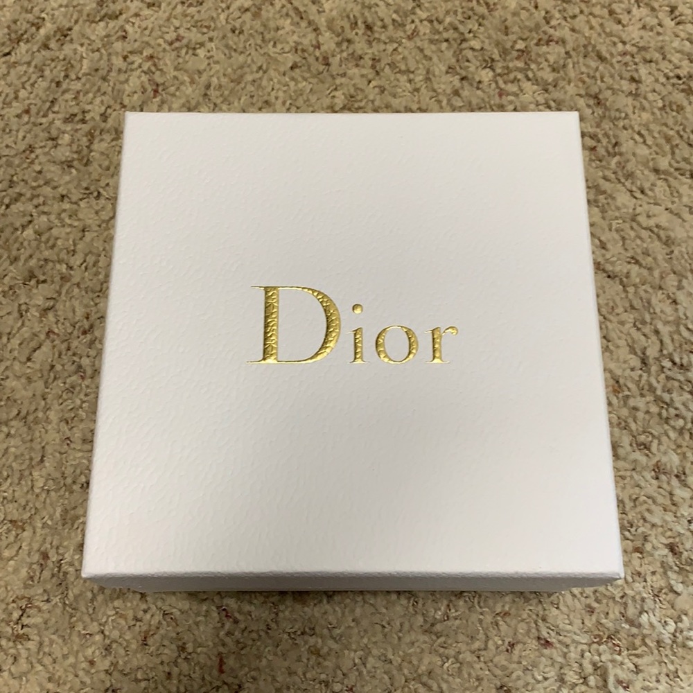 Dior gift box